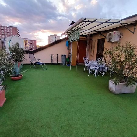 Terrazzo In Centro Apartment Seregno Exterior foto